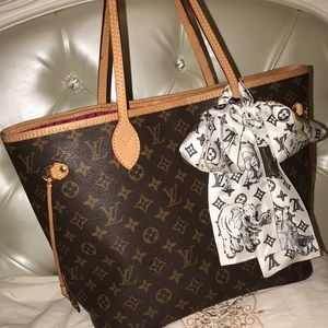 Just sharing my fav Louis neverfull❤️